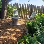 Apartman 145 Qm Beckenhoelzle In Ruhiger Lage Mit Garten Und 3 Schlafzimmern *