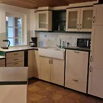 Apartman 145 Qm Beckenhoelzle In Ruhiger Lage Mit Garten Und 3 Schlafzimmern Kißlegg
