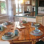 Daire 145 Qm Beckenhoelzle In Ruhiger Lage Mit Garten Und 3 Schlafzimmern *