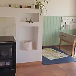 145 Qm Beckenhoelzle In Ruhiger Lage Mit Garten Und 3 Schlafzimmern Daire *