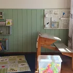 145 Qm Beckenhoelzle In Ruhiger Lage Mit Garten Und 3 Schlafzimmern Daire *
