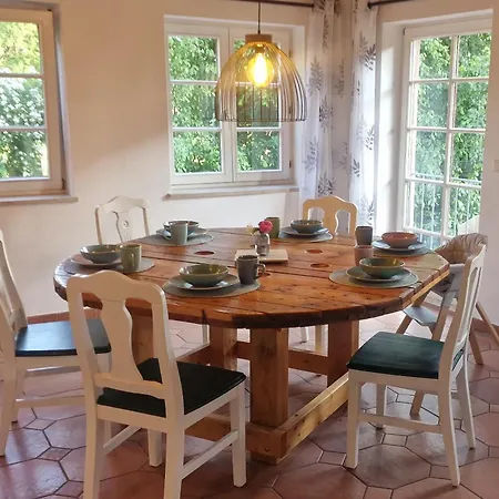 145 Qm Beckenhoelzle In Ruhiger Lage Mit Garten Und 3 Schlafzimmern *